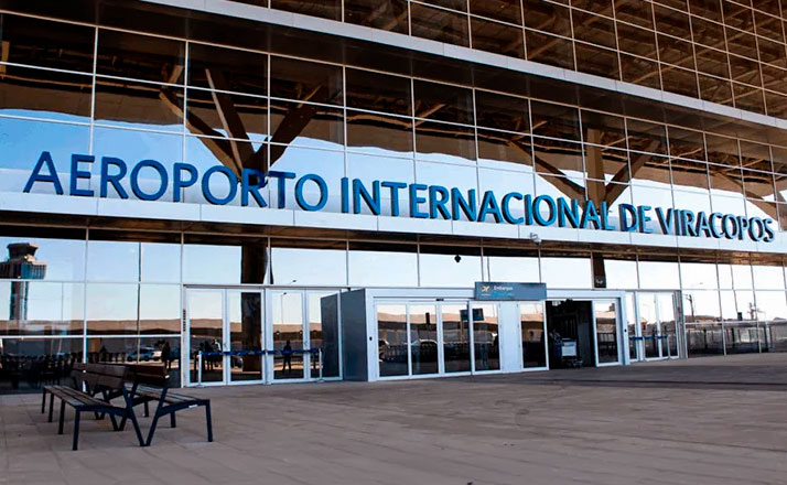 Área externa do Aeroporto Internacional de Viracopos