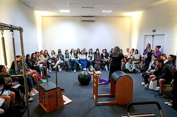 Workshop de equipamentos na Sala Novos Talentos